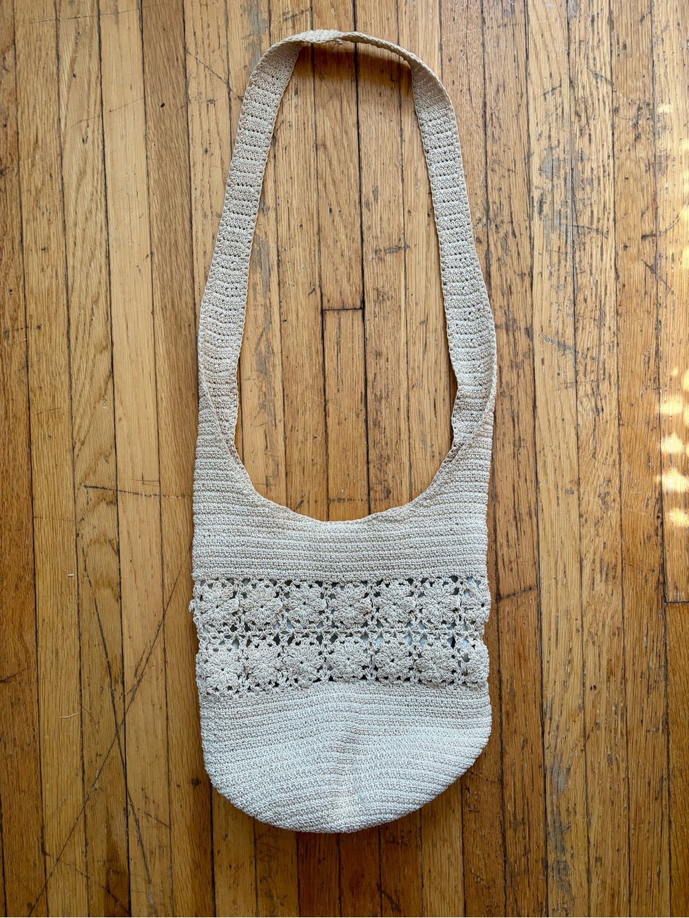 Vintage Liz Claiborne woven crochet crossbody bucket hobo bag purse